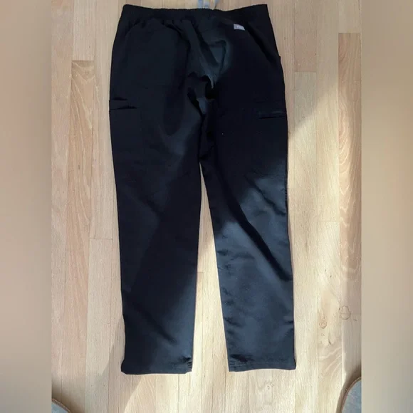 Figs Yola Skinny Petite Scrub Pants - Picture 3 of 3